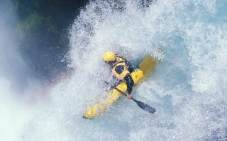 体育足彩网_拜仁下半场火力全开，42球统治德甲，其他队最高仅38球