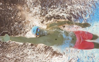 体育足彩网：福登深情致谢瓜迪奥拉，曼城之星坦言幸运与成长，致敬导师的塑造之恩