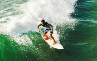 足彩网-西甲周一焦点对决，埃尔切主场迎战塞维利亚，升班马之势能否撼动传统豪强？